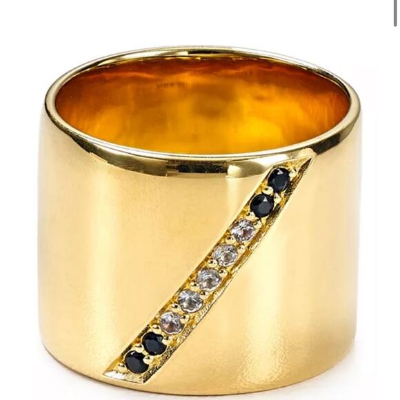 Elizabeth and James Jewelry - Elizabeth And James Gold Paxton Thick Yellow Gold Ring Size 5/5.5